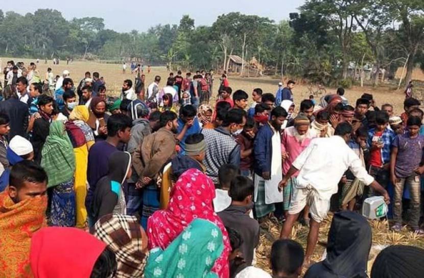 ঝিনাইদহে কৃষকের মাটিচাপা দেয়া লাশ উদ্ধার 