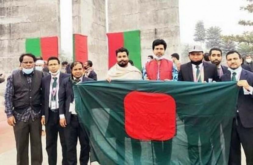 পতাকা বিকৃতি: সমালোচনার মুখে বেরোবি শিক্ষকরা