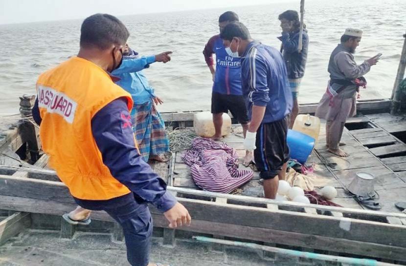 মেঘনায় ট্রলারডুবিতে নিখোঁজ শিশুর মরদেহ উদ্ধার