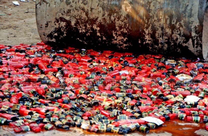 যৌন উত্তেজক সিরাপ মজুদ, লাখ টাকা জরিমানা