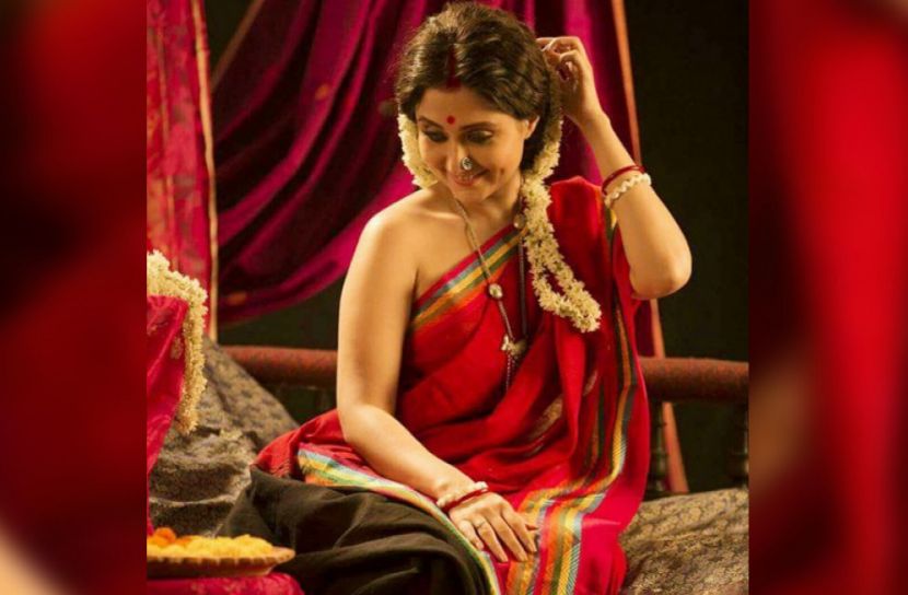 ছয় দিন ভেজা শাড়িতে স্বস্তিকা