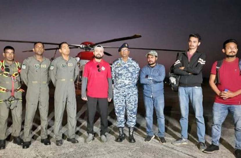 যেভাবে উদ্ধার হলো ৪ যুবক