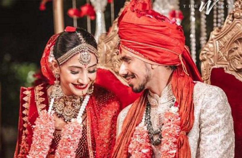 নিজের শিক্ষিকাকে বিয়ে করলেন ভারতীয় ক্রিকেটার চাহাল