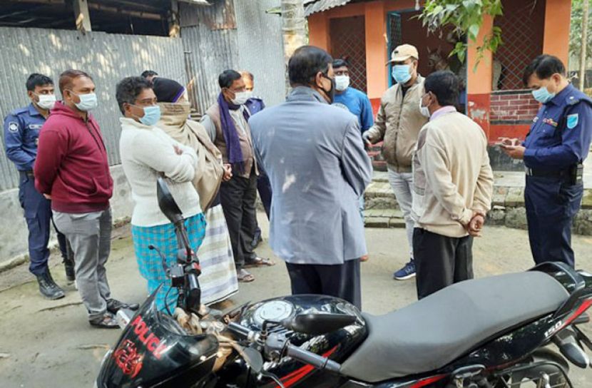 নবাবগঞ্জে দুটি মন্দিরে প্রতিমা ভাঙচুর