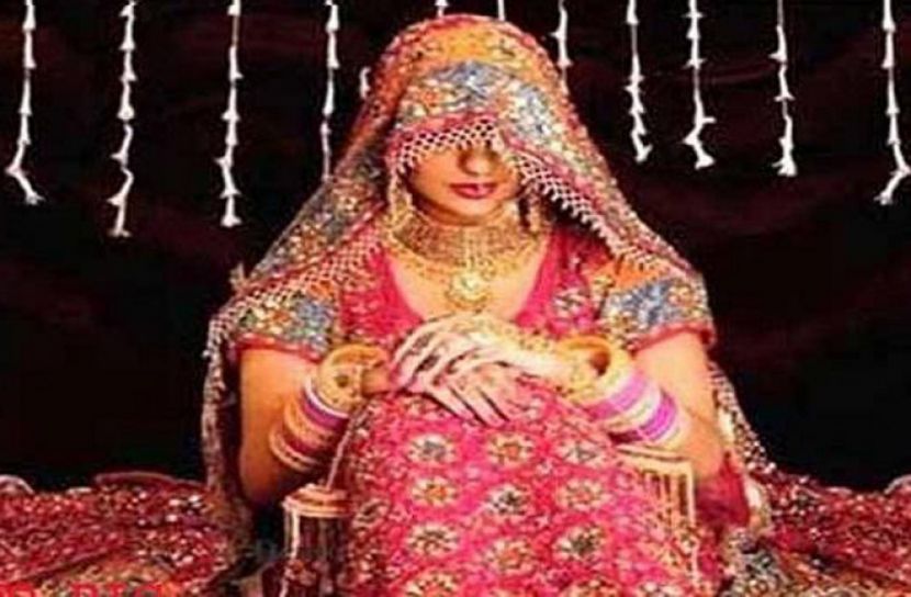 নাটোরে নববধূর ঝুলন্ত লাশ উদ্ধার