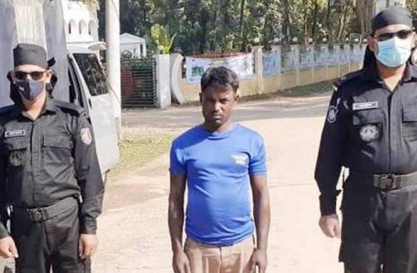 ইয়াবাসহ র‌্যাবের খাঁচায় ‌'মাদককারবারি' জাহাঙ্গীর