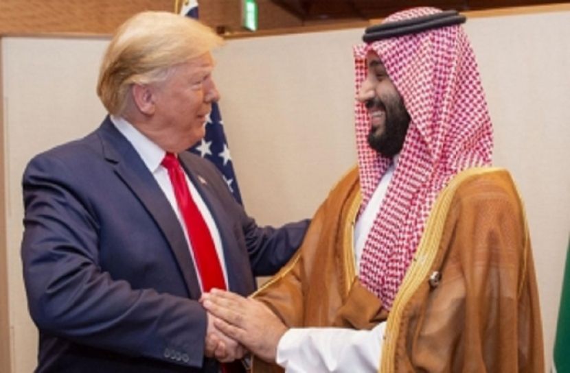 সৌদিতে অস্ত্র বিক্রি করতে আগ্রহী ট্রাম্প