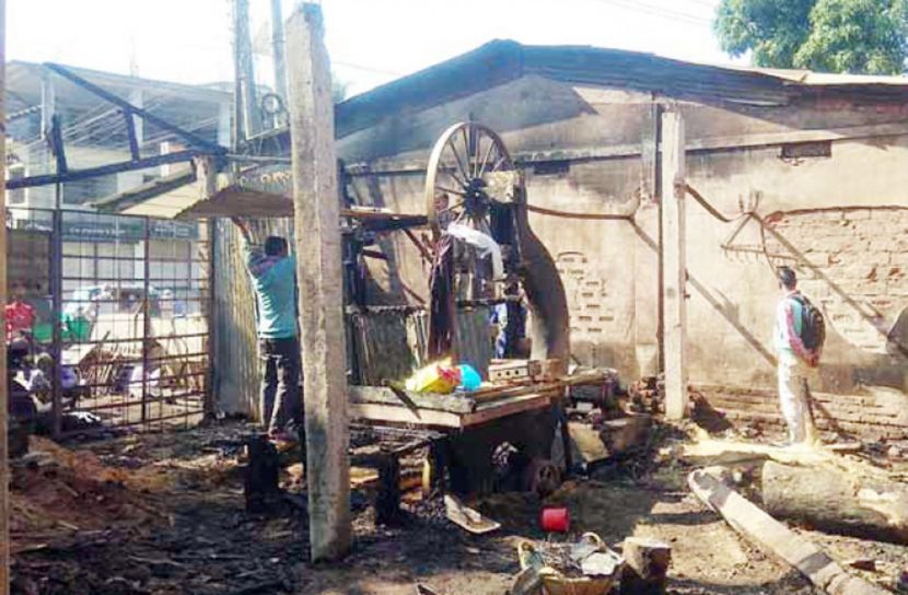 সিলেটে অগ্নিকাণ্ডে ২০ লাখ টাকার ক্ষয়ক্ষতি