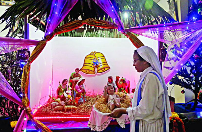 করোনাভাইরাস থেকে মুক্তি পেতে কাকরাইল গির্জায় প্রার্থনা