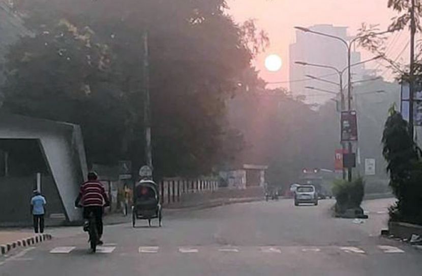 রাতে আরও  কমবে তাপমাত্রা