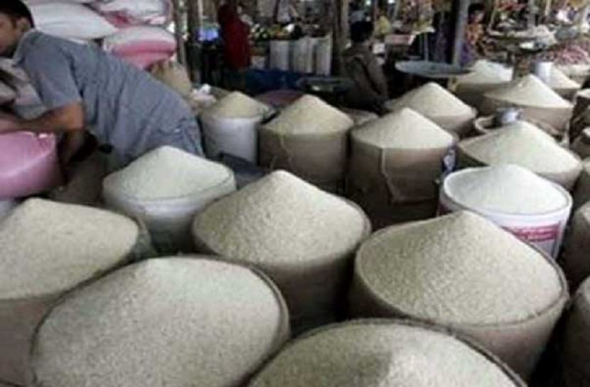 সিন্ডিকেটের কারসাজিতেই বাড়ছে চালের দাম