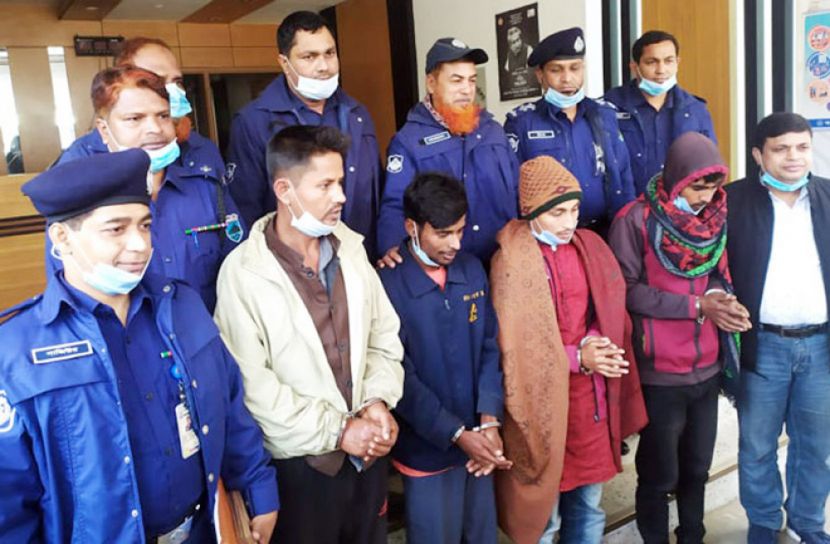 বগুড়ায় শিশুকে ধর্ষণের পর হত্যা, গ্রেফতার ৪