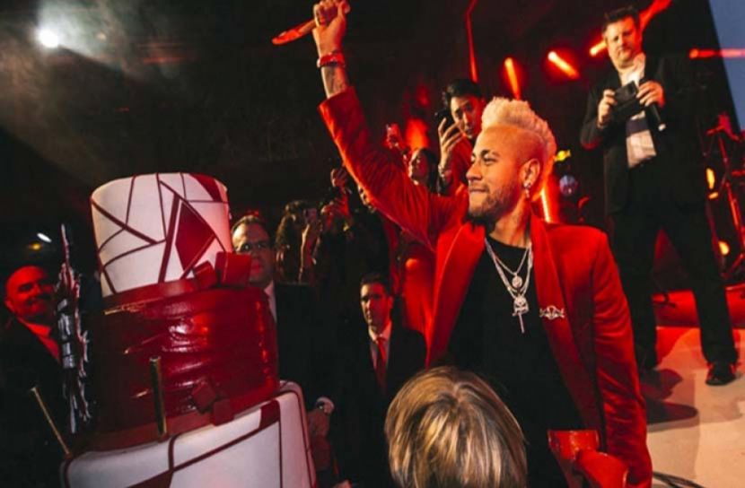 বড়দিনের পার্টিতে ৫০০ অতিথি ডেকে বিপাকে নেইমার