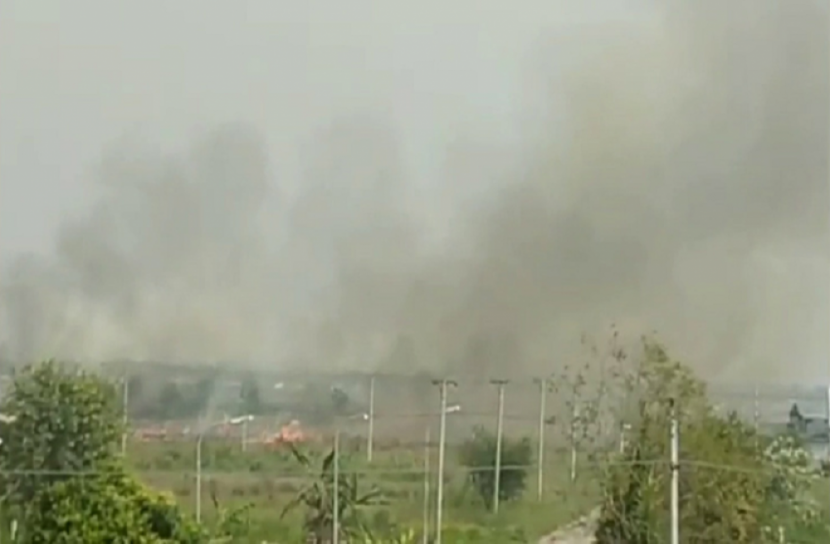 মোংলা বন্দরের সুতা কারখানায় আগুন