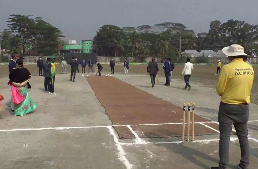 ভোলায় বঙ্গবন্ধু টি-টুয়েন্টি ক্রিকেট টুর্নামেন্টের উদ্বোধন