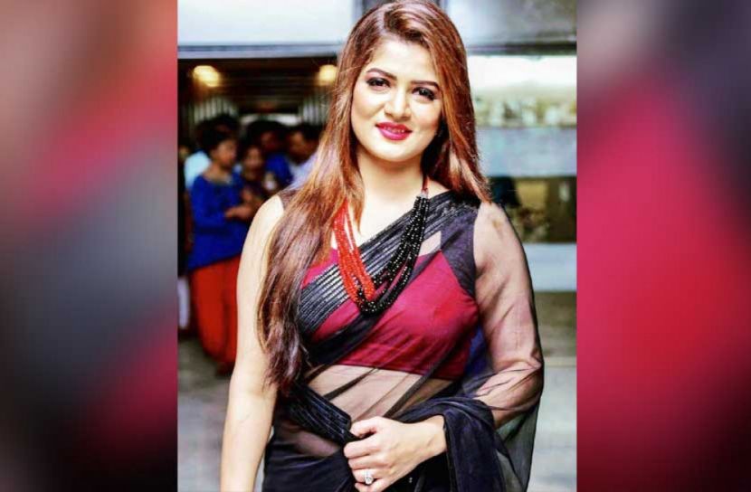 সোশ্যাল মিডিয়ায় শ্রাবন্তীর যে ভিডিও  ভাইরাল