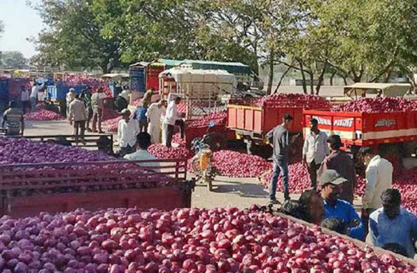 পেঁয়াজ রফতানির নিষেধাজ্ঞা প্রত্যাহার করলো ভারত