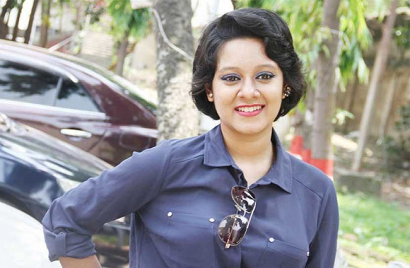 মায়ের মৃত্যুবার্ষিকীতে দীঘির আবেগঘন স্ট্যাটাস