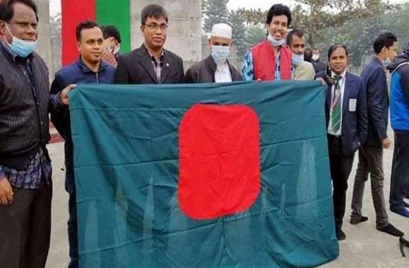 জাতীয় পতাকা বিকৃতি: আরও এক মামলা