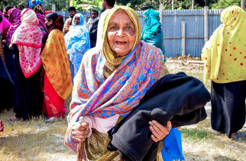 শীতবস্ত্রের জন্য প্রতি জেলায় বরাদ্দ ৫ লাখ টাকা!