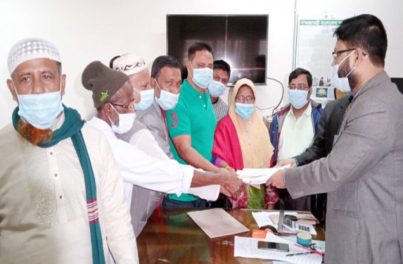 হোসনে আরা বেগমের মনোনয়ন ফরম জমা 