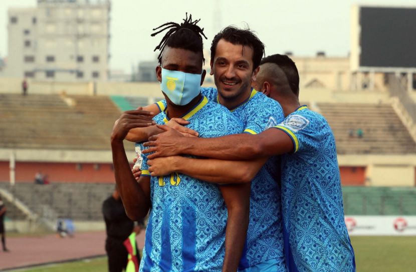 মোহামেডানকে কোয়ার্টার ফাইনালে উঠালো আবাহনী