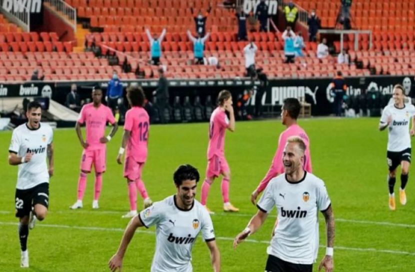 শীর্ষস্থান হাতছাড়া করলো রিয়াল মাদ্রিদ