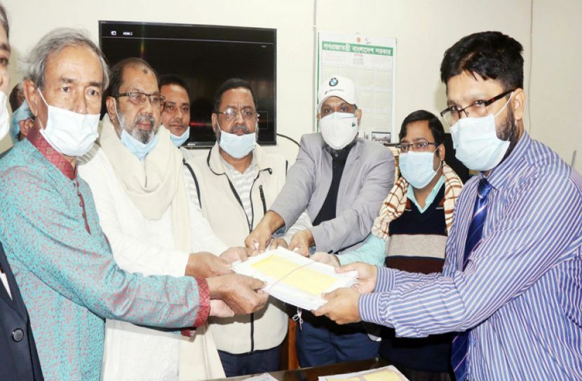 মনোনয়নপত্র জমা দিলেন শহিদুল ইসলাম 