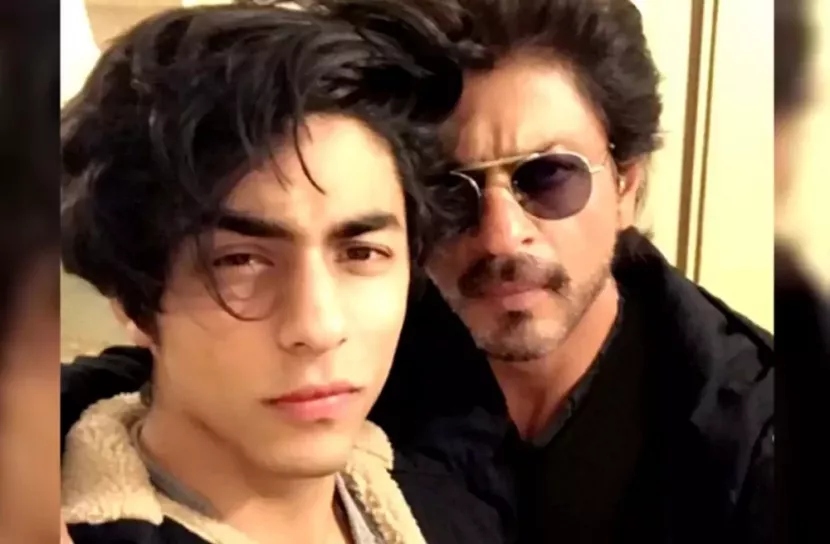 বাবার পথে না হেটে ভিন্ন জগতে শাহরুখ পুত্রের মন