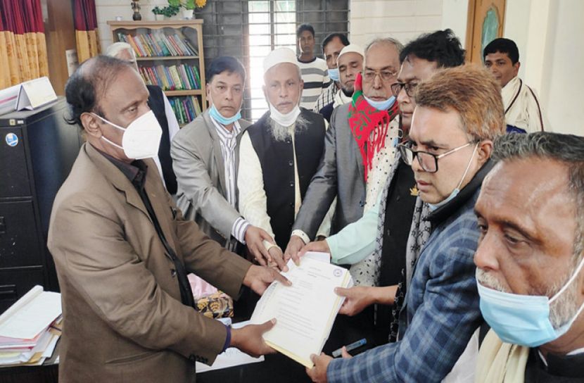 শরীয়তপুরে ৩ পৌরসভায় ২৩ মেয়র প্রার্থীর মনোনয়নপত্র দাখিল