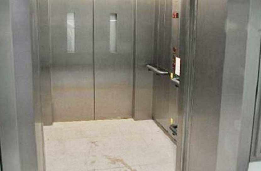 লিফটের কাজ করতে গিয়ে ২ শ্রমিকের মৃত্যু