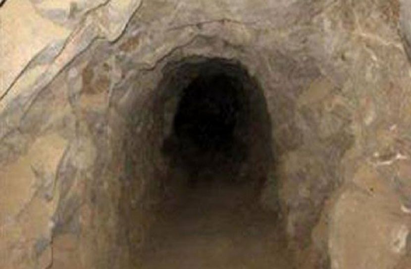 সিলেট-আসাম সীমান্তে ২শ মিটার সুড়ঙ্গের সন্ধান