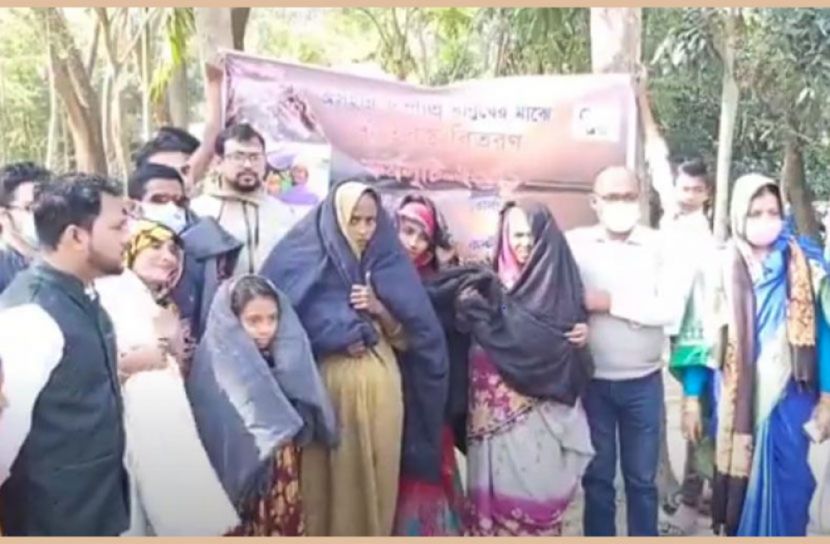 মনপুরায়  শীতবস্ত্র বিতরণ করল সন্ধানী কেন্দ্রীয় পরিষদ