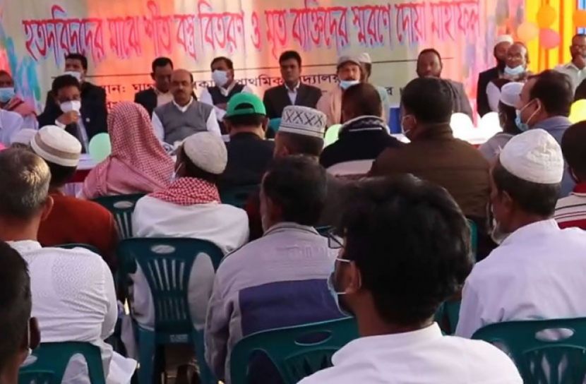  কিশোরগঞ্জে দরিদ্রদের মাঝে শীতবস্ত্র বিতরণ 