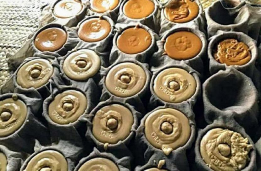 রানী এলিজাবেথেরও মন কেড়েছিল মানিকগঞ্জের হাজারি গুড়