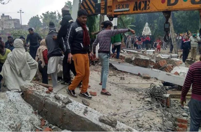 একজনের লাশ দাহ করতে গিয়ে ১৭ জনের মৃত্যু