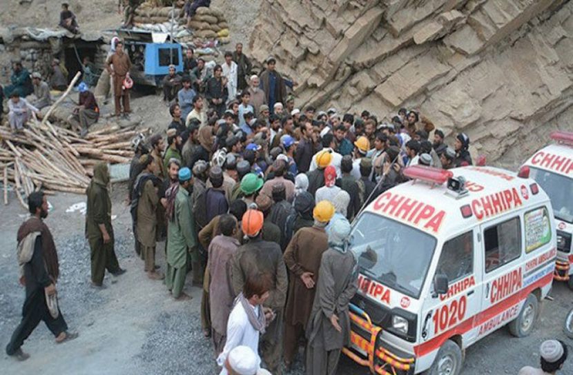 পাকিস্তানে ১১ শ্রমিককে অপহরণের পর হত্যা