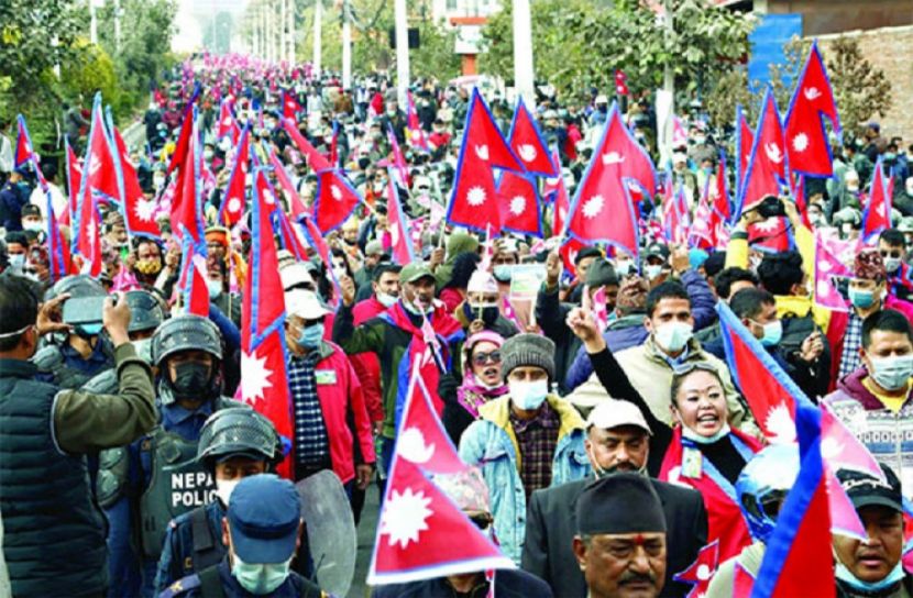 নেপালের রাজনীতিতে উত্তাল, রাজতন্ত্রপন্থিরা রাস্তায়