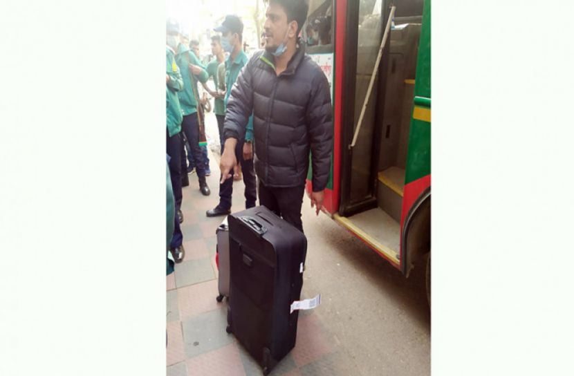 বিড়ম্বনার শিকার সিলেটে যুক্তরাজ্য প্রবাসীরা