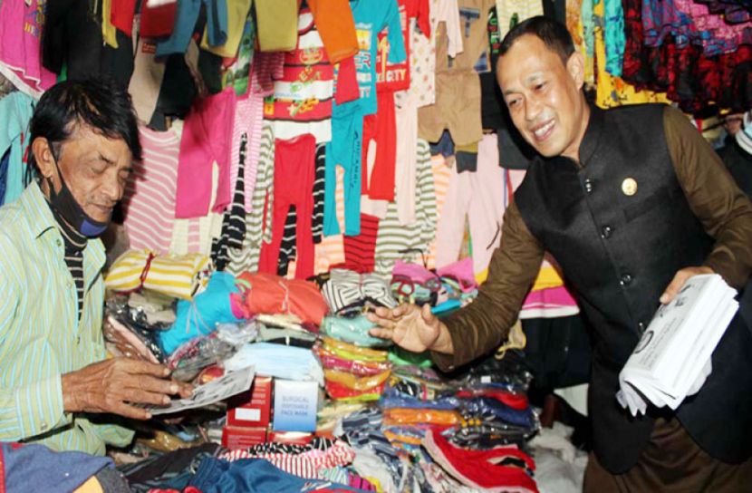 আ.লীগ নেতাদের প্রচারণায় খাগড়াছড়িতে নৌকার গণজোয়ার 