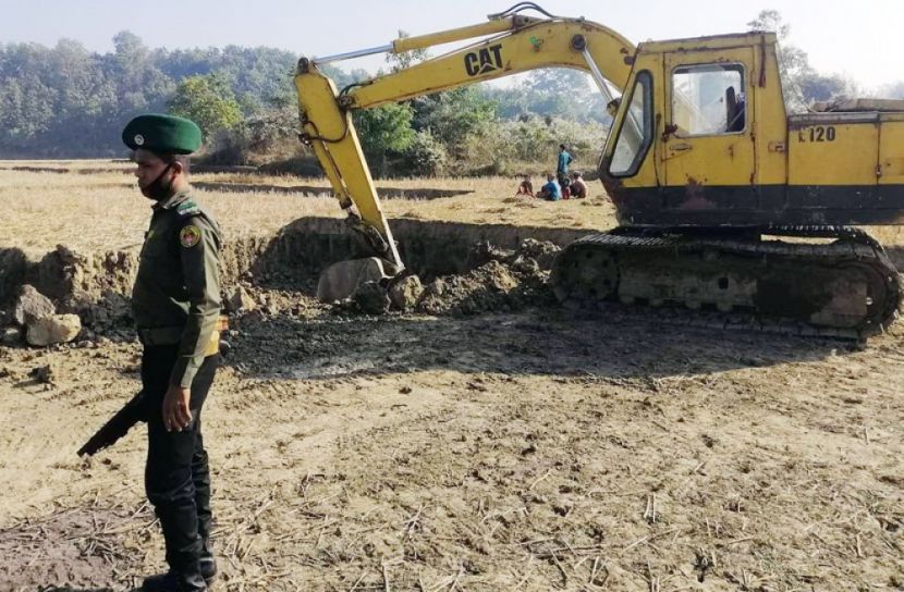 অবৈধভাবে মাটি কাটায় ব্রিকফিল্ডকে জরিমানা 
