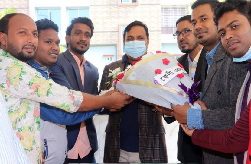 নিজাম হাজারী এমপির সঙ্গে ফেনী প্রেসক্লাব নেতৃবৃন্দের সাক্ষাৎ