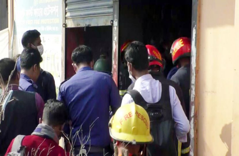 ফতুল্লায় সিলিন্ডার বিস্ফোরণে রিফিলিং মিস্ত্রির মৃত্যু