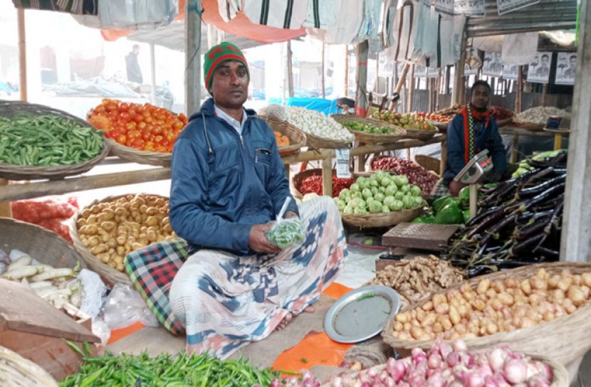 সুন্দরগঞ্জে কাঁচা বাজারে দরপতন, চালের বাজার ঊর্ধ্বমুখী