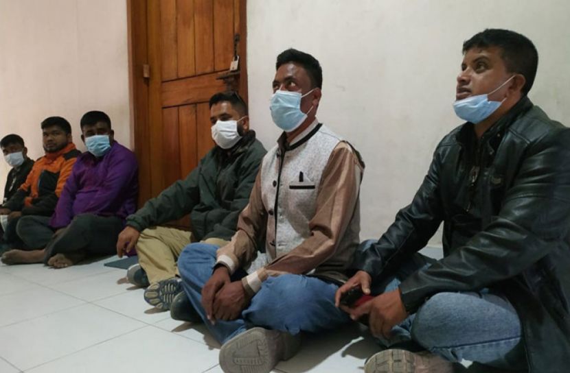 বেরোবি উপাচার্যের অনিয়ম, উপ-উপাচার্য অবরুদ্ধ