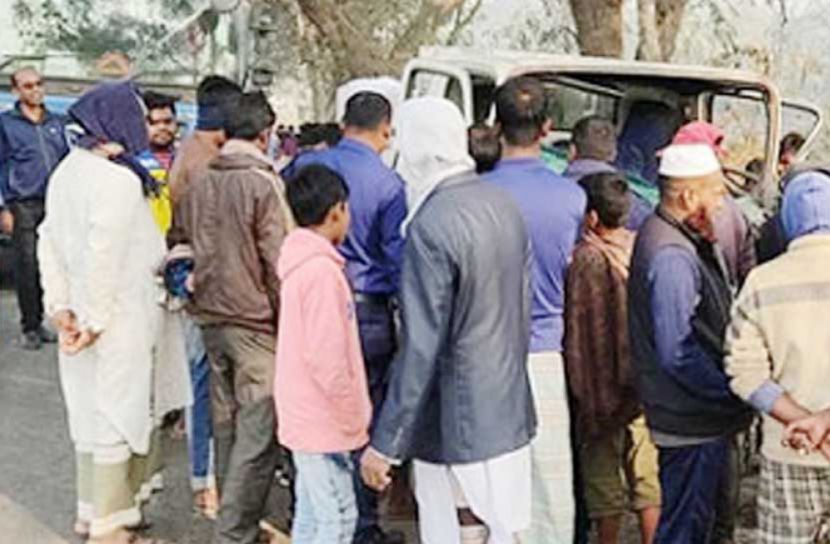 সিরাজগঞ্জে সড়ক দুর্ঘটনায় দুই বৃদ্ধার মৃত্যু