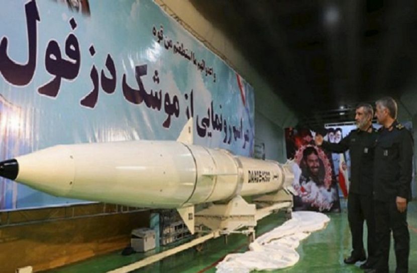 পারস্য উপকূলে ভূগর্ভস্থ ক্ষেপণাস্ত্র উন্মোচন করল ইরান