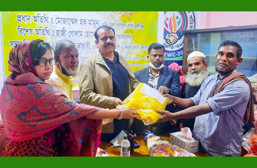 মুন্সীগঞ্জে শীতার্তদের মাঝে কম্বল বিতরণ 