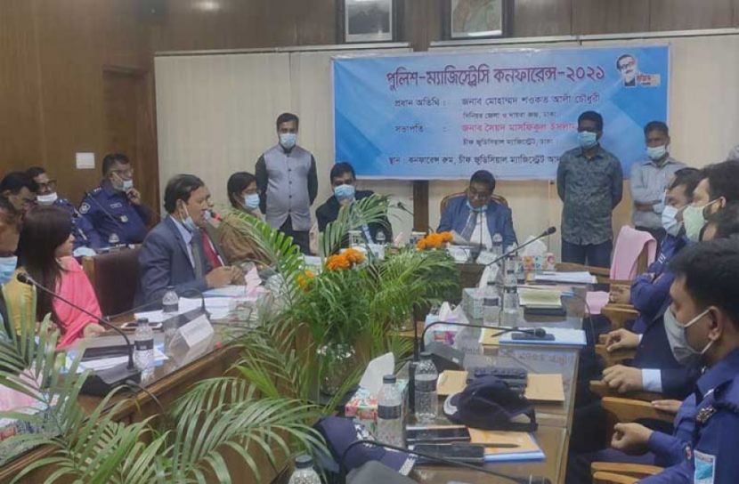 ‘সম্মিলিত প্রচেষ্টায় বিচারাঙ্গণের সমস্যা সমাধান সম্ভব’