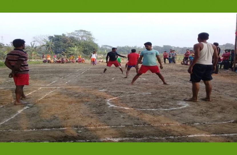 নরসিংদীতে গ্রামবাংলার ঐতিহ্যবাহী দাড়িয়াবান্ধা খেলা অনুষ্ঠিত